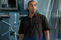 Fast & Furious Five – Tej Parker (Ludacris) ist fest entschlossen den Beweismittel-Tresor zu knacken ...