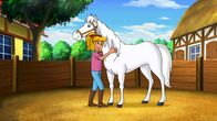 Bibi und Tina – Bibi ist froh, dass der Pferdeflüsterer Sabrina geheilt hat.
