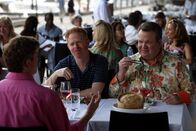 Modern Family – L-R: Mitchell Pritchett (Jesse Tyler Ferguson), Cameron Tucker (Eric Stonestreet)