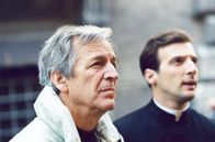 Der Stellvertreter – Costa-Gavras (li.) und Mathieu Kassovitz (re.) im Jahr 2002