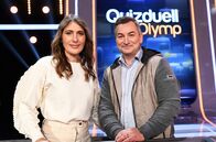 Quizduell - Olymp – Die Kandidat:innen des Teams "Börse": Anja Kohl (l.) und Markus Gürne (r.).