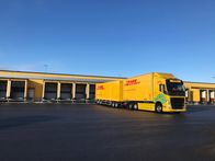 planet e. – Gemeinsam mit Volvo treibt DHL Freight die Einführung von rein elektrischen Lkw für den Regionalverkehr in Europa voran.