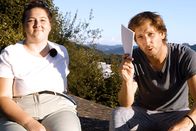rec. – Reporter Donat Hofer (r.) und Protagonistin Julia Oppliger (l.)
