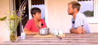 Bauer, ledig, sucht... – Lukas (r.)