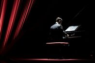 Grand Piano – Mo, 01.01., 18:45 Uhr