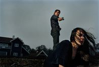 Bedingungslos – Von links nach rechts: Sebastian (Nikolaj Lie Kaas) und Julia (Rebecka Hemse).