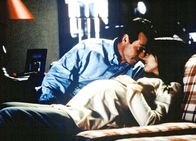 Ein einfacher Plan – Ein einfacher Plan Ein einfacher Plan Bald zu dritt: Bill Paxton als Hank Mitchell, Bridget Fonda als seine Ehefrau Sarah Copyright: SRF/Paramount Pictures