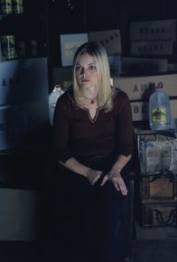 Malcolm mittendrin – Nicki (Reagan Dale Neis) überlegt hin und her, ob sie sich von ihrem Freund Malcolm trennen soll oder nicht.