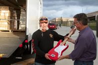 Shipping Wars - Die Transporter – Marc Springer (l.)