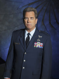 Stargate – General Hank Landry (Beau Bridges) vom SG 1-Team. Stargate SG 1