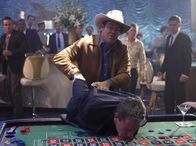 Vegas – Sheriff Ralph Lamb (Dennis Quaid, l.); Johnny Rizzo (Michael Wiseman, r.)