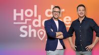 Hol dir deine Show! – MDR FERNSEHEN HOL DIR DEINE SHOW! Uhr. „Hol Dir Deine Show“ ist das neuste Unterhaltungsformat des MDR. In der Sendereihe reist das Team um Julia Krüger, Felix Seibert-Daiker und Peter Imhof in kleine Orte im MDR-Sendegebiet, die es verdient haben, ganz groß rauszukommen. Dort gestaltet dann das Team gemeinsam mit dem Ort eine 90-minütige Live-Sendung. Felix Seibert-Daiker und Peter Imhof begrüßen zur dritten Ausgabe von „Hol dir deine Show!“ in Niederstriegis.