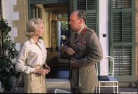 Exodus – Kitty Fremont (Eva Marie Saint, l.); General Sutherland (Ralph Richardson, r.)
