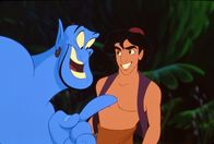 Aladdin – Aladdin (re.) macht Bekanntschaft mit dem Geist aus der Wunderlampe.