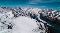 alpha-expedition / Länder-Menschen-Abenteuer: Mit dem Zug durch ... – Die Südalpen erstrecken sich fast über die gesamte Länge der Südinsel.