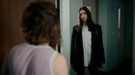 30 Tage Lust – Freddy (Linda Blümchen) kann sich nur noch schwach daran erinnern, dass sie in der Nacht Amore (Adam Hoya) für ein Sex-Date engagiert hat.