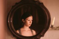 X – Maxine (Mia Goth)