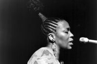 Roberta Flack: Legende des Soul – Roberta Flack ist eine bedeutende schwarze Künstlerin der Vereinigten Staaten: In ihrer Musik schenkt sie den People of Color eine Stimme und lässt Träume wahr werden.