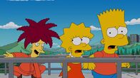Die Simpsons – Lisa (M.) und Bart (r.) sind entsetzt, als sie bemerken, dass Tingeltangel-Bob (l.) Chef des Forschungszentrums der Firma Monsamo ist ...