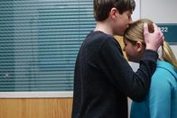Speechless – Was ist nur mit Dylan (Kyla Kenedy, r.) und Ray (Mason Cook, l.) los?