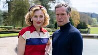 Father Brown – Lady Felicia (Nancy Carroll) und Hercule Flambeau (John Light)