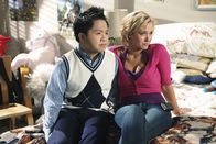 Scrubs - Die Anfänger – Eine Höllenwoche steht ihnen bevor: Maya (Nicky Whelan, r.) und Trang (Matthew Moy, l.) ...