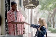 Mann unter Feuer – John W. Creasy (Denzel Washington) und Lupita Ramos (Dakota Fanning)