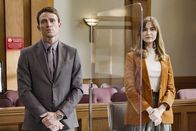 All Rise - Die Richterin – Mark Callan (Wilson Bethel, l.); Samantha Powell (Audrey Corsa, r.)
