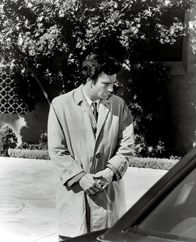 Columbo – Peter Falk (Insp. Columbo).