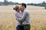 Match Point – Chris (Jonathan Rhys Meyers) und Nola (Scarlett Johansson) kommen sich langsam näher.