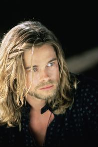 Legenden der Leidenschaft – Ein Schicksalsschlag folgt dem nächsten: Tristan (Brad Pitt) beschließt, sich für ein paar Jahre zurückzuziehen ...