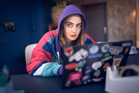 neoriginal: Start the fck up – Programmiererin Jana (Olga von Luckwald) will das nächste große Ding landen. Wird ihr das ganz alleine gelingen?