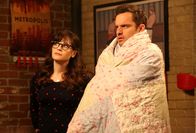New Girl – Während Jess (Zooey Deschanel, l.) mit einem unerwarteten Wiedersehen zurechtkommen muss, wird Nick (Jake Johnson, r.) von einer gemeinen Erkältung heimgesucht ...