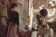 Zwei Compañeros – Zwei Compañeros Gemeinsam für Mexiko: Iris Berben als Lola, Thomas Milian als «der Baske» Copyright: SRF/BetaFilm