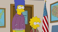 Die Simpsons – Marge (l.); Lisa (r.)