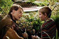 Malcolm mittendrin – (v.li.) Bryan Cranston (Hal), Erik Per Sullivan (Dewey).