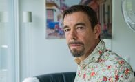 Abgezockt! – Der Schweizer Michael Kägi verkaufte 1999 die Mehrheitsanteile seines Start-up-Unternehmens "Minick" an seinen Geschäftspartner und Freund Alexander Falk.