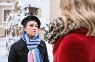 Sturm der Liebe – Romy (Désirée von Delft, l.) stellt Jessica (Isabell Ege, r.) aufgebracht zur Rede.