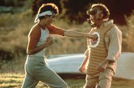 Karate Kid – Das große Turnier rückt immer näher. Daniel (Ralph Macchio, l.) muss alles geben, um sich Mr. Miyagi (Pat Morita, r.) und sich selbst zu beweisen.