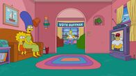 Die Simpsons – (v.l.n.r.) Lisa; Marge; Homer; Duffman