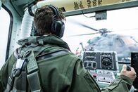 Im Angesicht des Sturms – Die Besatzung an Bord der HMCS Ville De Quebec führt während der Reise von St. John's, Neufundland, nach Norfolk, Virginia, Trainingsübungen durch. (National Geographic/Nick Head)