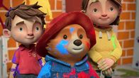 Paddingtons Abenteuer – L-R: Jonathan Brown, Paddington, Judy Brown