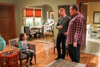 Modern Family – Aubrey Anderson-Emmons (Lily Tucker-Pritchett), Jesse Tyler Ferguson (Mitchell Pritchett), Eric Stonestreet (Cameron Tucker).