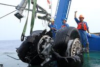 Aircrash-Anatomie – Teile des Fahrwerks Lion Air JT 610