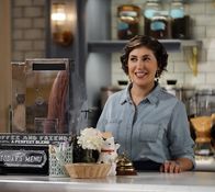 Call Me Kat – Kat (Mayim Bialik)