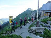 Gebirgswelten – Im Allgäu, nahe Bad Hindelang, liegt in 1850 Metern Höhe eine Hütte für Bergwanderer und Kletterfreaks: Das Prinz Luitpold-Haus. Es ist die erste Biohütte in den deutschen Alpen.