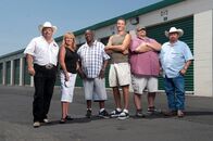 Storage Wars - Geschäfte in Texas – (v.l.n.r.) Walt; Lesa; Jerry; Victor; Bubba; Rick