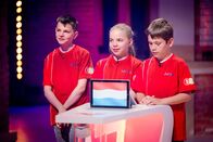 1, 2 oder 3 – Das rote Team aus Contern/Luxemburg wartet gespannt auf die nächste Frage.