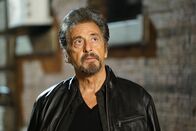 Hangman – Weil er persönlich involviert zu sein scheint, kommt auch der pensionierte Polizist Ray Archer (Al Pacino) wieder zum Einsatz.