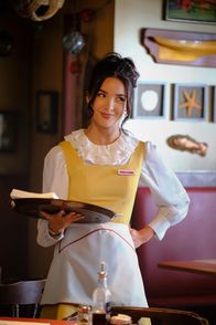 Nancy Drew – Bess Marvin (Maddison Jaizani)